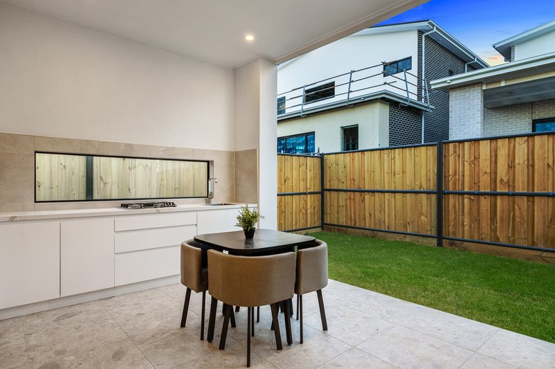 Photo - 12 Lunette Street, (Gables) , Box Hill NSW 2765 - Image 17