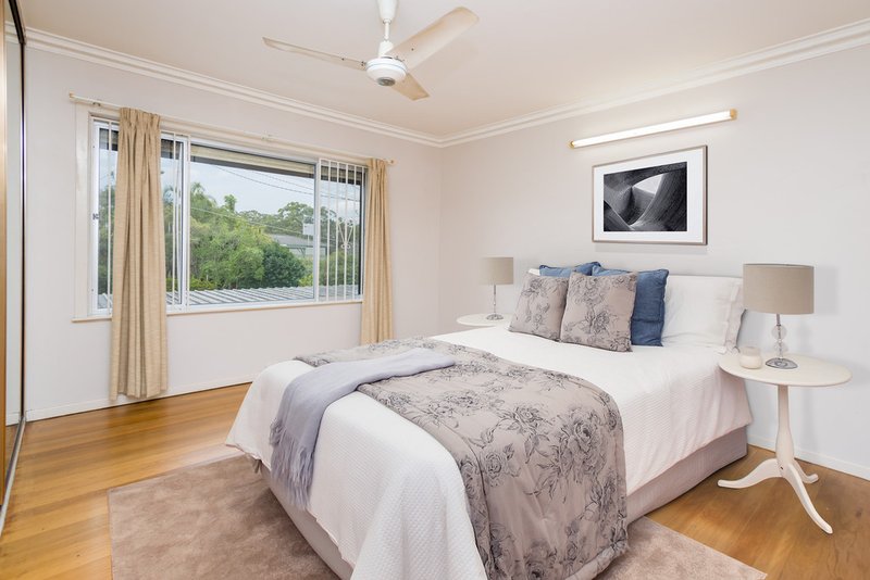 Photo - 12 Lymm Street, Mount Gravatt East QLD 4122 - Image 4