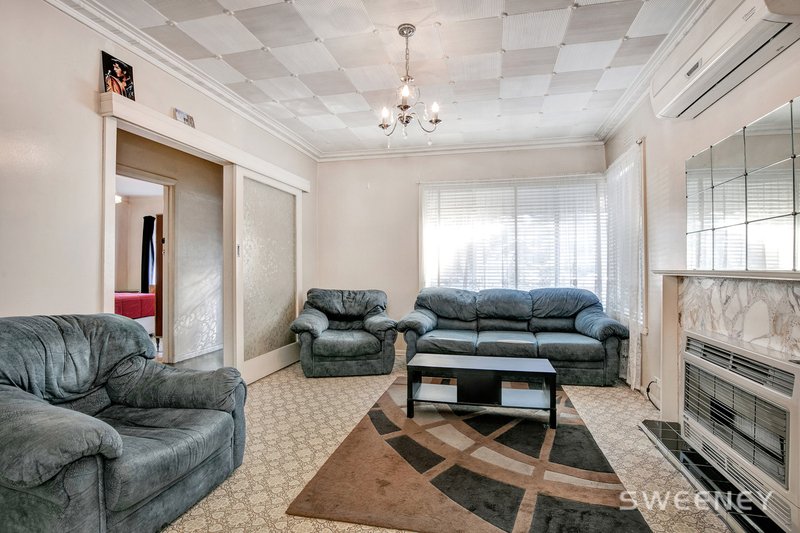 Photo - 12 Lynch Road, Brooklyn VIC 3012 - Image 3