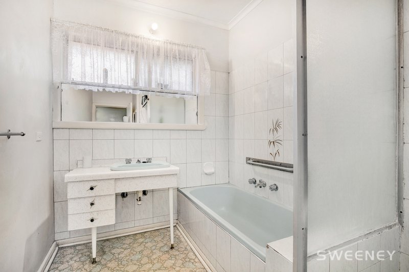 Photo - 12 Lynch Road, Brooklyn VIC 3012 - Image 11