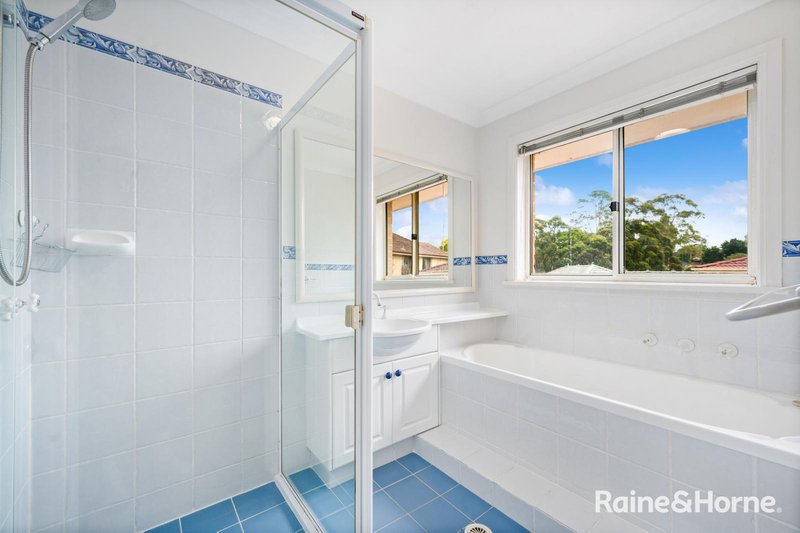 Photo - 12 Lynton Green, West Pennant Hills NSW 2125 - Image 5