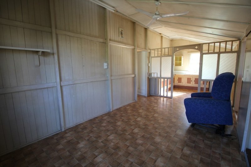 Photo - 12 Lyons Street, Ingham QLD 4850 - Image 5