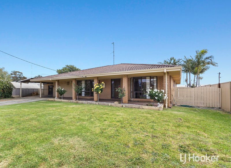 12 Lyons Way, Harvey WA 6220