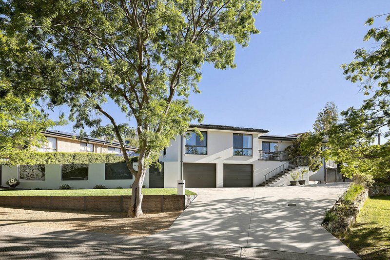 Photo - 12 Mackerras Crescent, Theodore ACT 2905 - Image 3