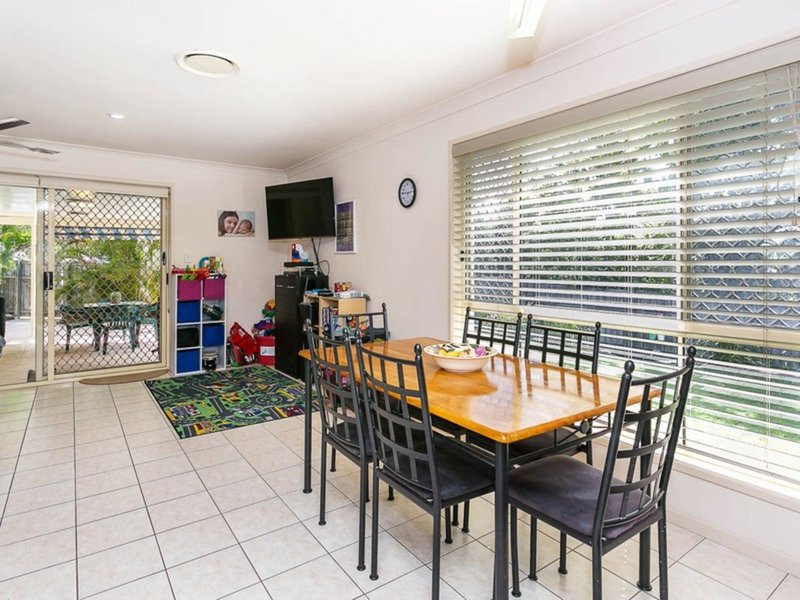 Photo - 12 Madeline Street, Mudgeeraba QLD 4213 - Image 11