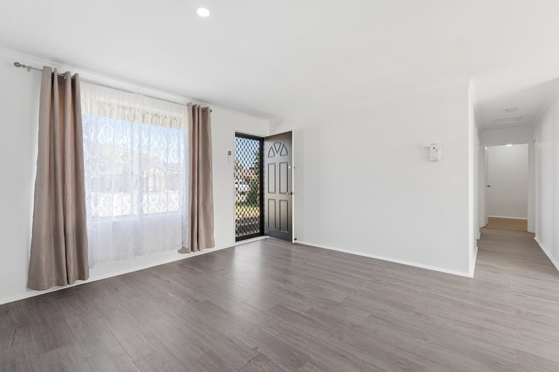 Photo - 12 Maguire Crescent, Burton SA 5110 - Image 4