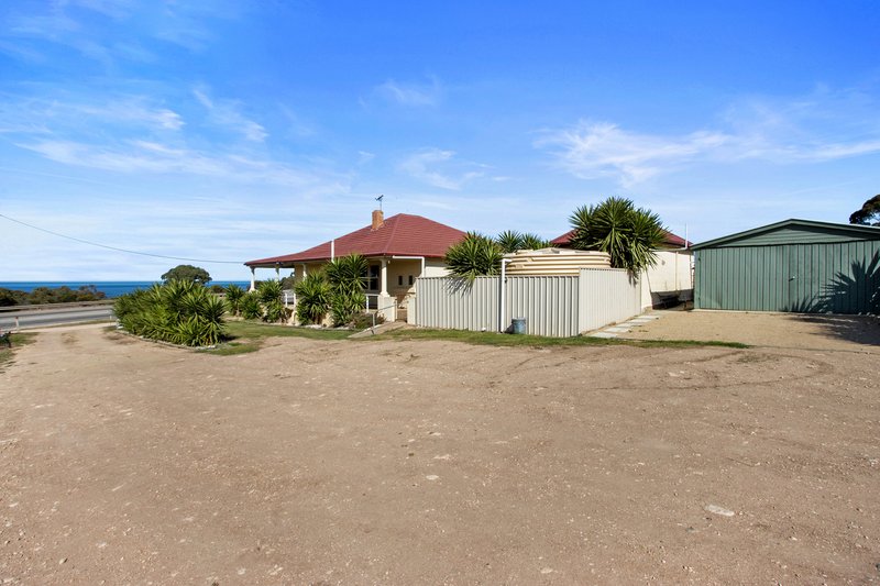 Photo - 12 Main Coast Road, Pine Point SA 5571 - Image 18