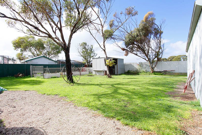 Photo - 12 Main Coast Road, Stansbury SA 5582 - Image 17