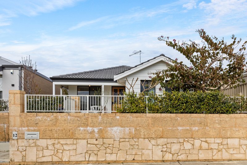 12 Manarola Loop, Coogee WA 6166