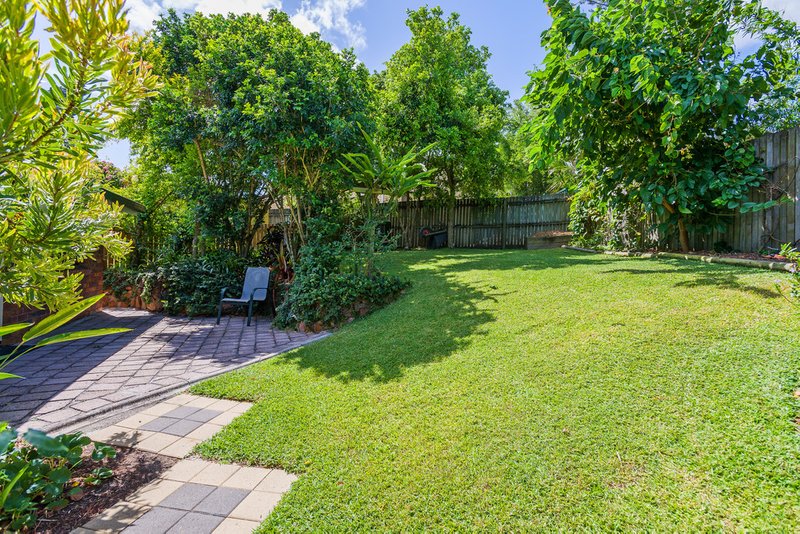 Photo - 12 Mandy Street, Wishart QLD 4122 - Image 6