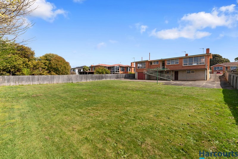 Photo - 12 Manning Crescent, Devonport TAS 7310 - Image 19