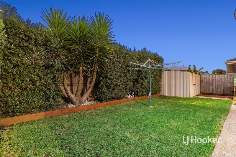 Photo - 12 Manoora Terrace, Point Cook VIC 3030 - Image 20