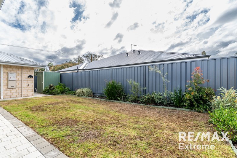 Photo - 12 Manston Road, Thornlie WA 6108 - Image 29