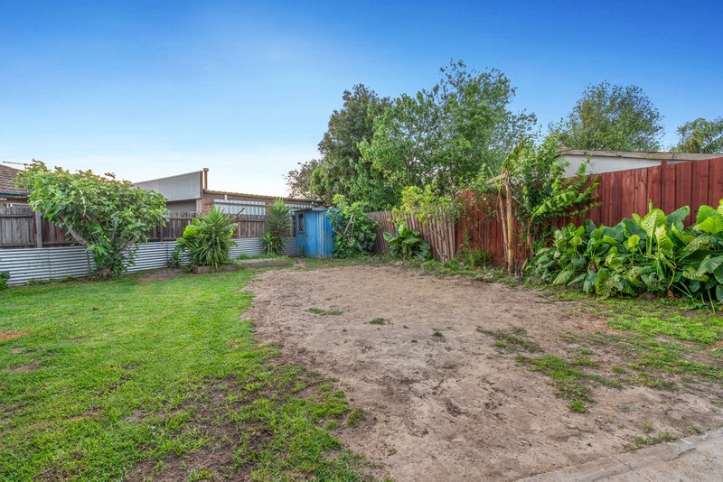 Photo - 12 Manus Court, Lalor VIC 3075 - Image 13