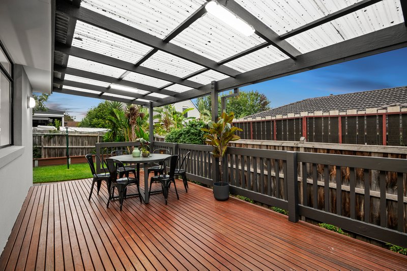 Photo - 1/2 Maple Street, Bayswater VIC 3153 - Image 13