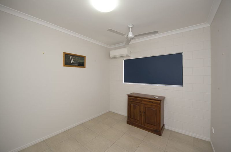 Photo - 12 Maraboon Court, Clinton QLD 4680 - Image 9