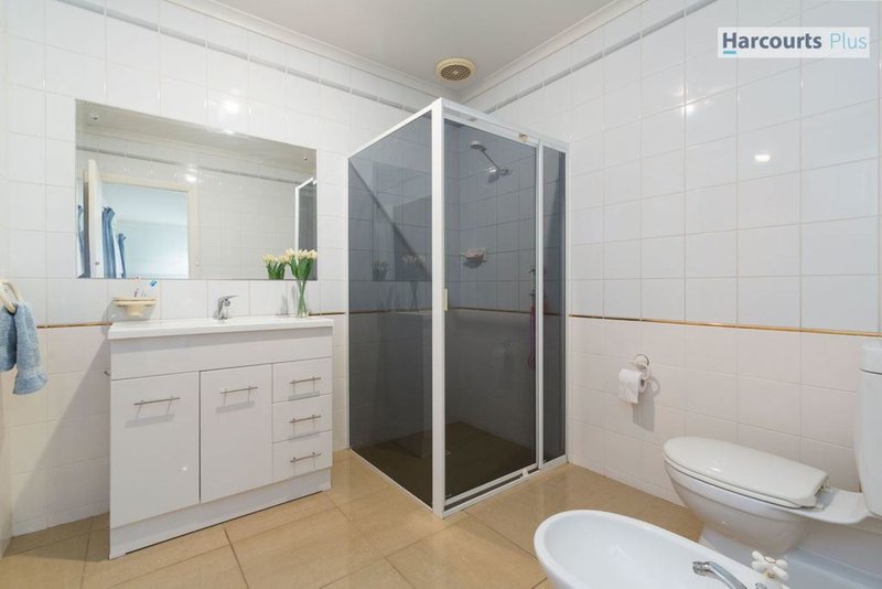 Photo - 12 Marine Avenue, Hallett Cove SA 5158 - Image 17