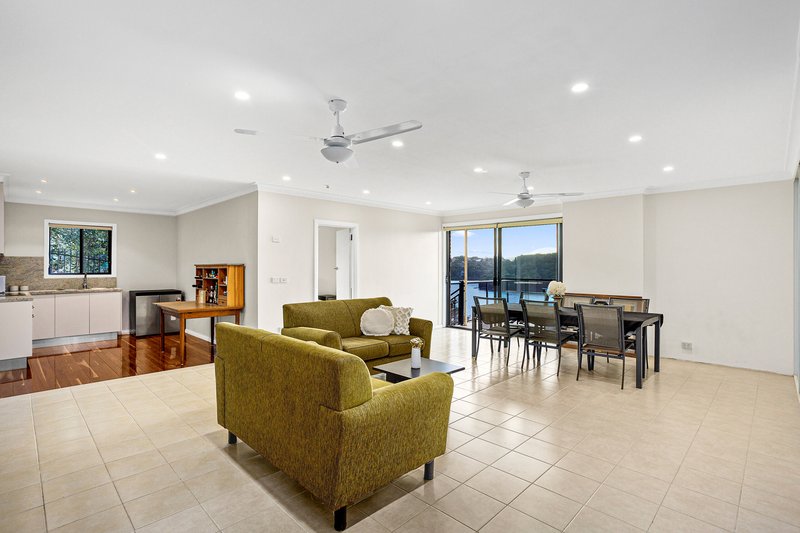 Photo - 12 Marine Drive, Oatley NSW 2223 - Image 9