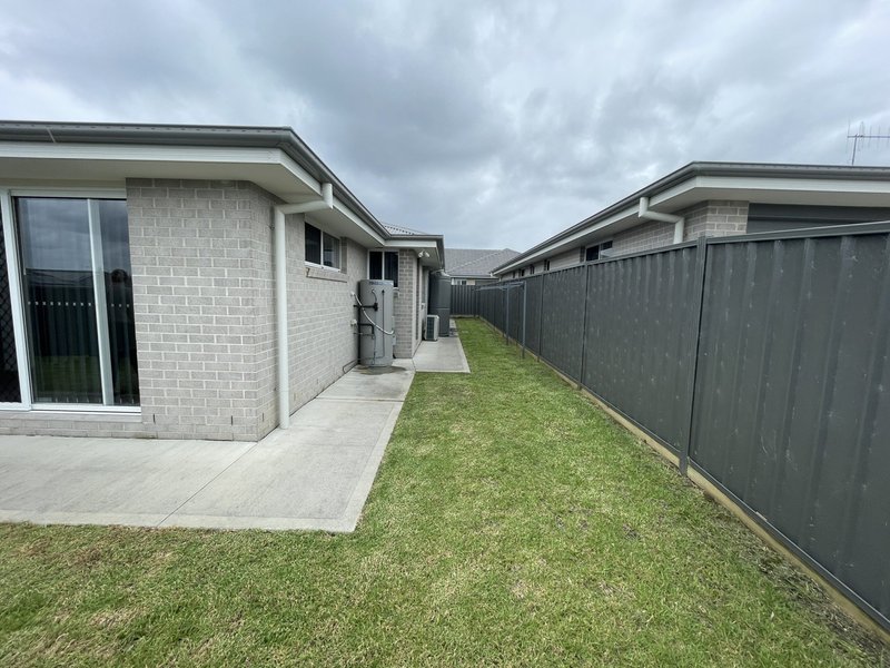 Photo - 12 Mariner Avenue, Old Bar NSW 2430 - Image 17