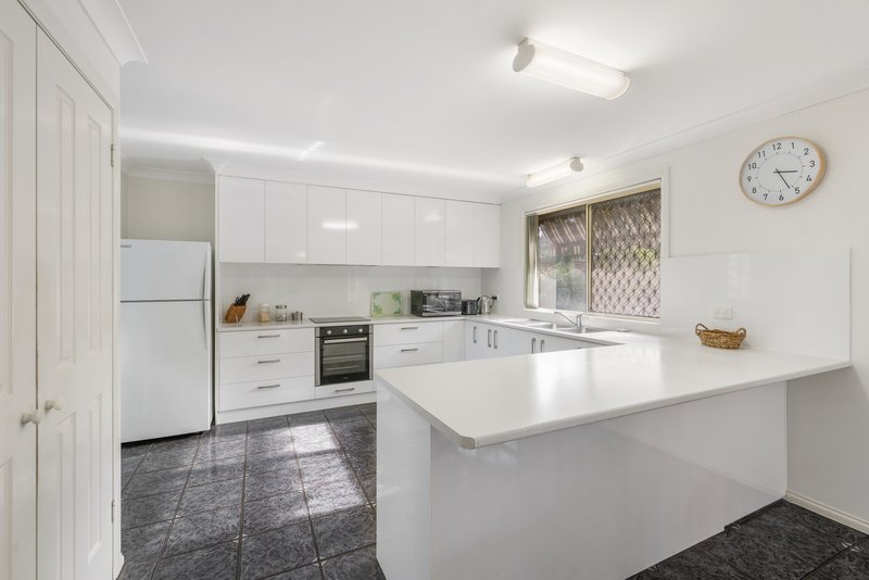 Photo - 12 Mariners Way, Port Macquarie NSW 2444 - Image 5