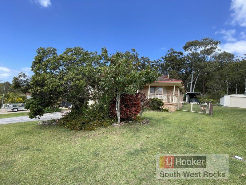 Photo - 12 Marlin Drive, South West Rocks NSW 2431 - Image 12