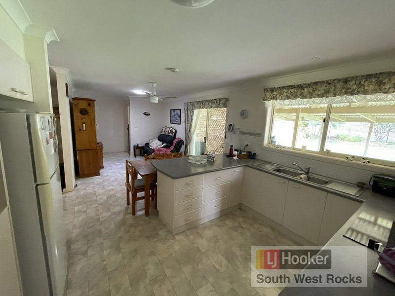 Photo - 12 Marlin Drive, South West Rocks NSW 2431 - Image 20