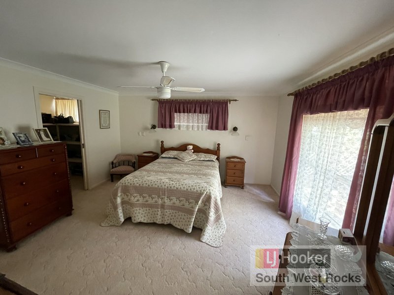 Photo - 12 Marlin Drive, South West Rocks NSW 2431 - Image 24