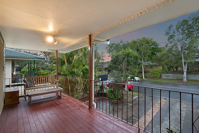 Photo - 12 Marsden Street, Rochedale South QLD 4123 - Image 15