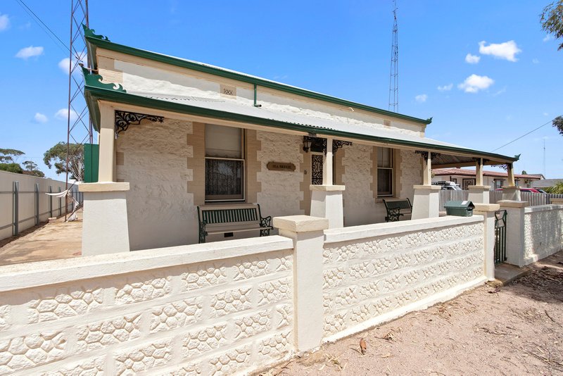 Photo - 12 May Street, Wallaroo SA 5556 - Image 2