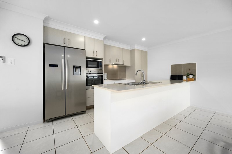 Photo - 12 Mcallisters Crescent, Coomera QLD 4209 - Image 5