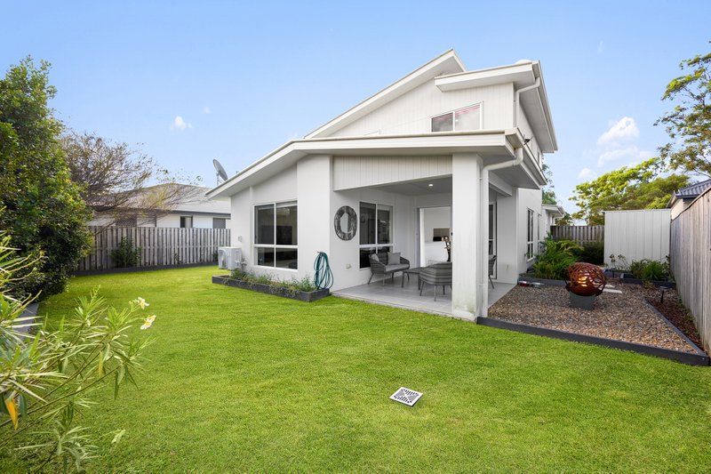 Photo - 12 Mcallisters Crescent, Coomera QLD 4209 - Image 19