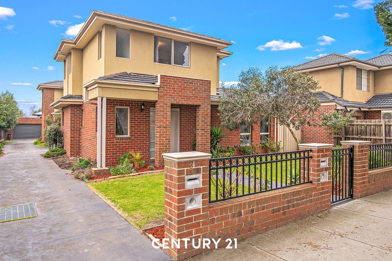 Photo - 1/2 Mcbean Street, Clayton VIC 3168 - Image 3