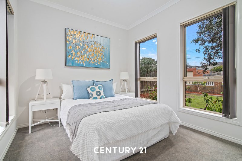 Photo - 1/2 Mcbean Street, Clayton VIC 3168 - Image 9