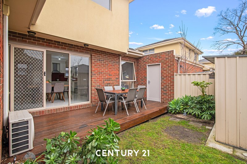 Photo - 1/2 Mcbean Street, Clayton VIC 3168 - Image 14