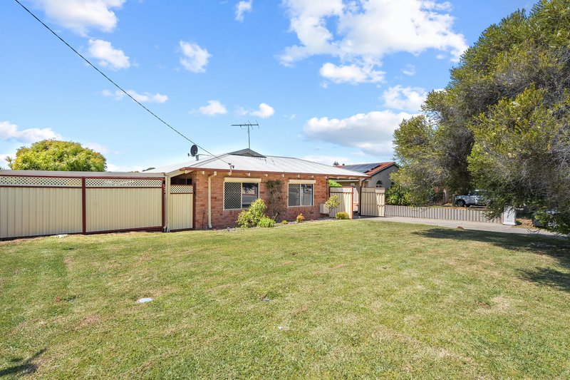 Photo - 12 Mccormick Street, Warnbro WA 6169 - Image 2