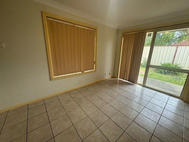 Photo - 1/2 Mccredie Road, Guildford NSW 2161 - Image 4