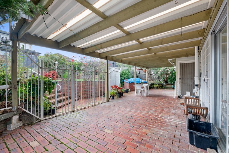 Photo - 12 Mccubbin Street, Burwood VIC 3125 - Image 14