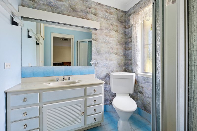Photo - 12 Mcdougall Avenue, Baulkham Hills NSW 2153 - Image 11
