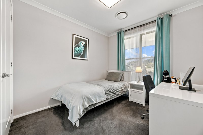 Photo - 12 Mcfadzen Place, Bungendore NSW 2621 - Image 17