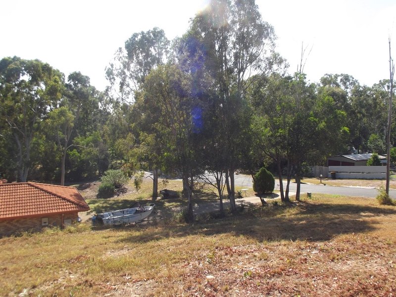 Photo - 12 Mcgregor Close, Craignish QLD 4655 - Image 4