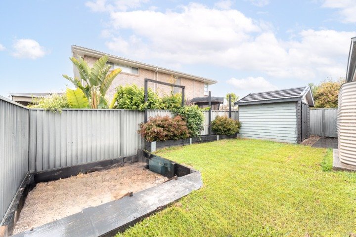 Photo - 12 Mclerie Street, Helensburgh NSW 2508 - Image 9