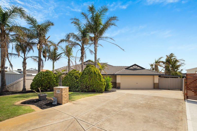 12 Meadfoot Close, Moana SA 5169