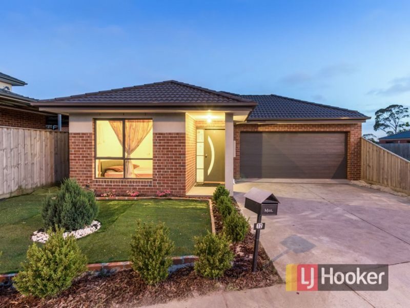 12 Meduno Drive, Hampton Park VIC 3976