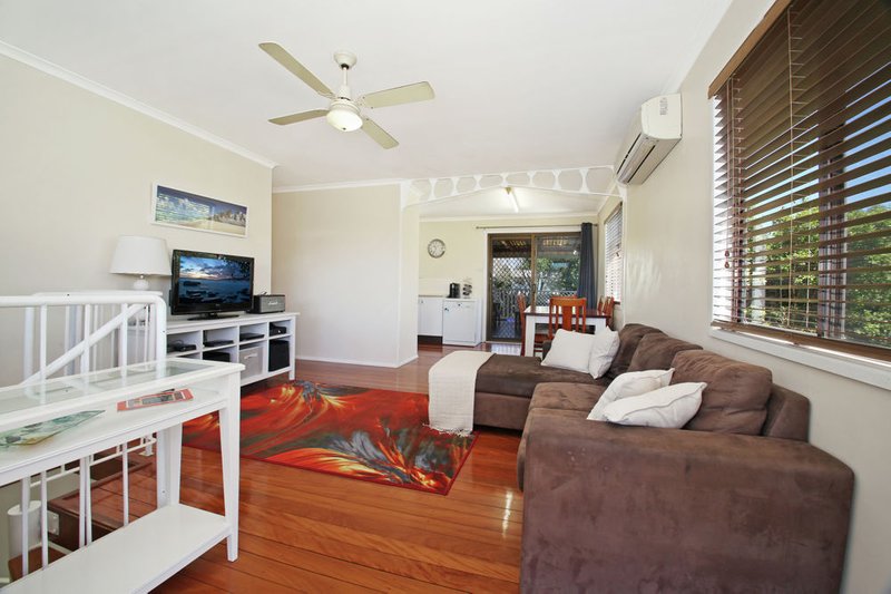 Photo - 12 Melaleuca Drive, Strathpine QLD 4500 - Image 6