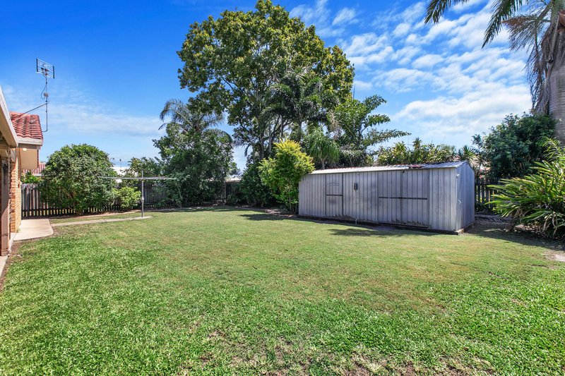 Photo - 12 Meledie Avenue, Kawungan QLD 4655 - Image 19