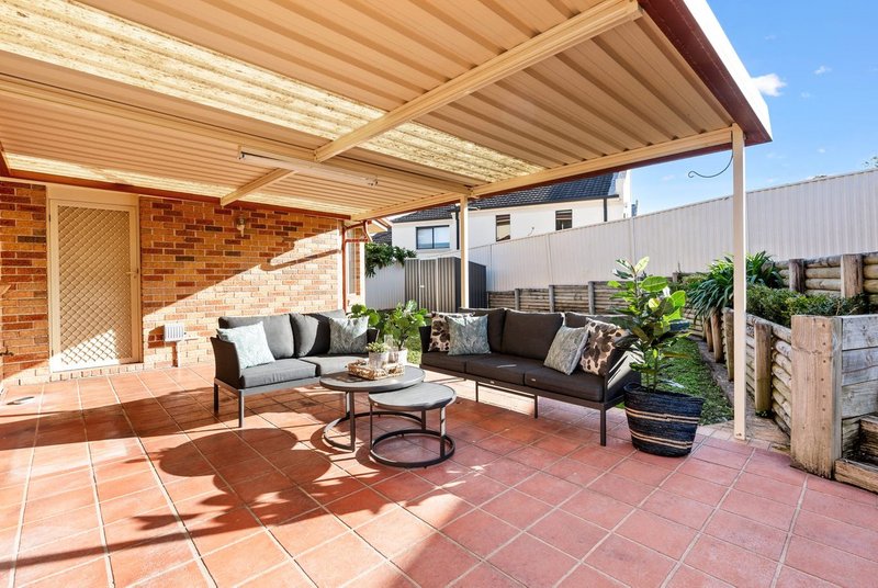 Photo - 12 Mellor Place, Bonnyrigg Heights NSW 2177 - Image 13