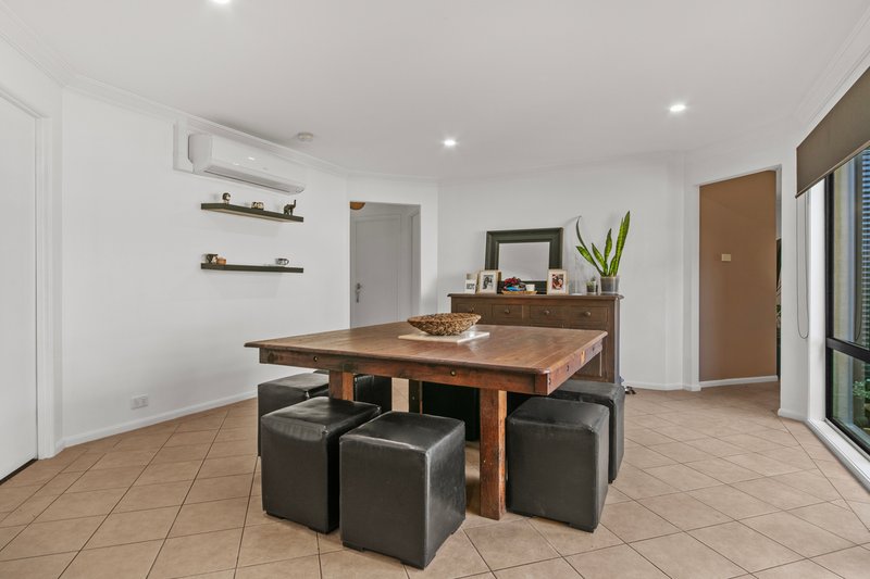 Photo - 12 Mercator Close, Lake Munmorah NSW 2259 - Image 4