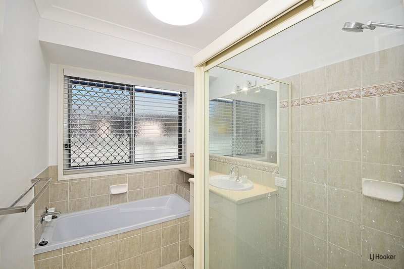 Photo - 12 Merion Court, Banora Point NSW 2486 - Image 6