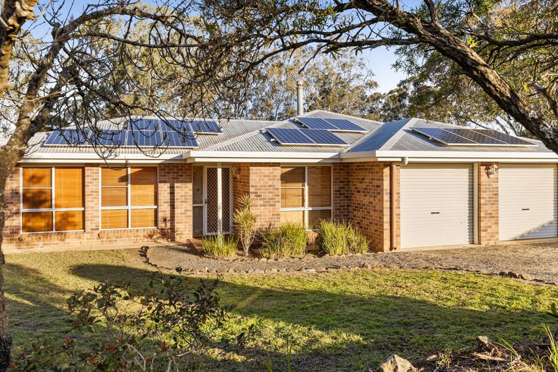 Photo - 12 Merlin Court, Preston QLD 4352 - Image 1