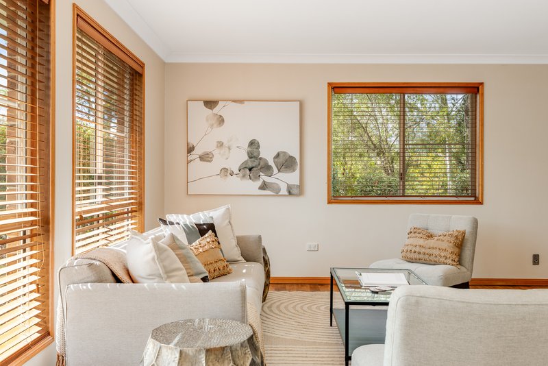 Photo - 12 Merlin Court, Preston QLD 4352 - Image 4